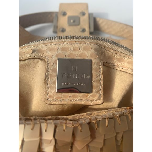 Fendi Baguette in Gold sequins and python leather - Picture 15 of 15